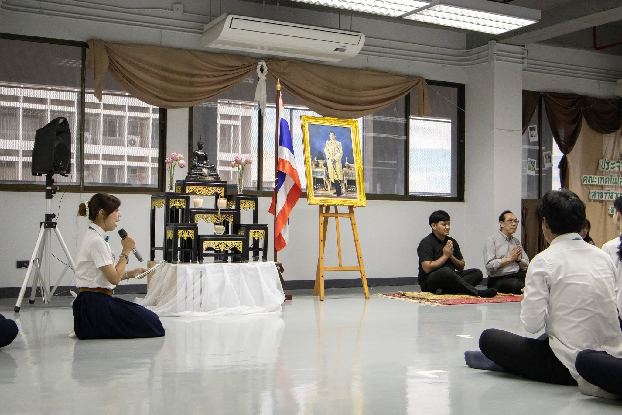 พิธีไหว้ครู ประจำปีการศึกษา 2569 สาขาวิชาเทคโนโลยีสื่อสร้างสรรค์ gallery 3